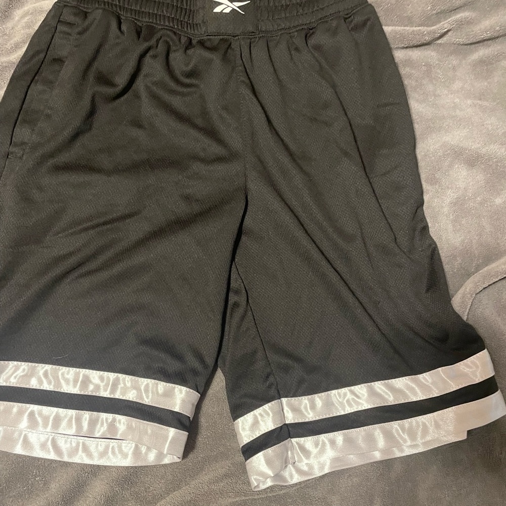 !!Reebok Basketball Shorts!!